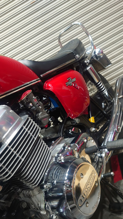 その他のCB750F・CB750four・生存報告に関するカスタム事例の投稿画像12枚目