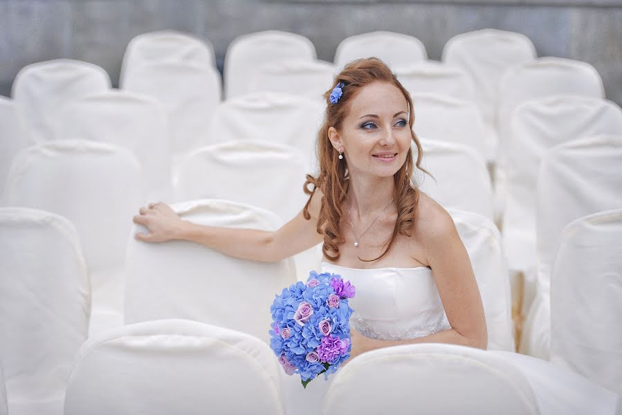 Wedding photographer Anastasiya Lesina (anastasialesina). Photo of 27 April 2014