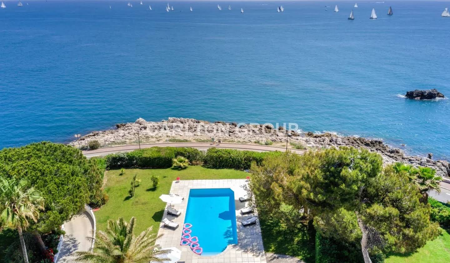 Villa with pool Antibes