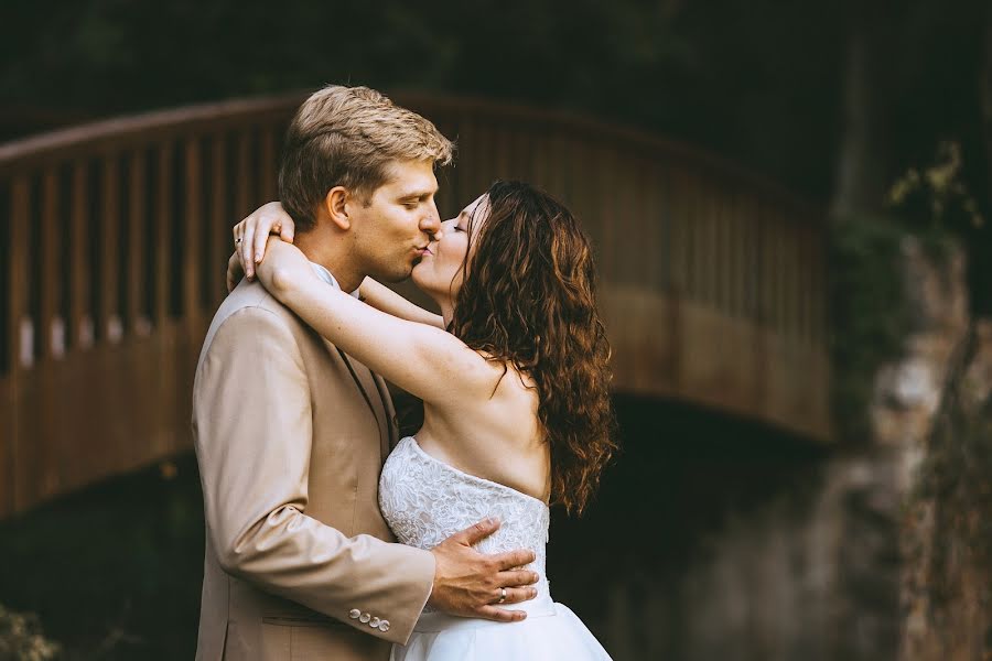 Fotógrafo de bodas Michał W. (a-punto). Foto del 14 de marzo 2020