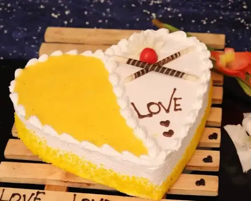 Pineapple Heart Cake