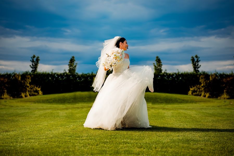 Fotografo di matrimoni Daniel Papa (danielpapa). Foto del 12 aprile 2020