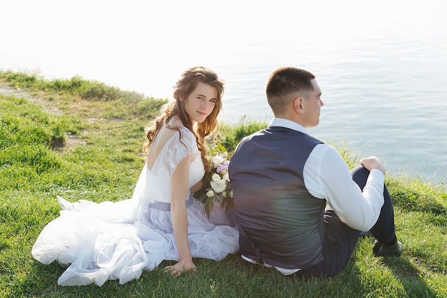 婚礼摄影师Elena Skakunova（koluntaeva）。2017 5月16日的照片