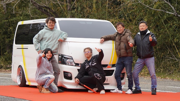 NV350キャラバンのNV350・ボディーライン Body Line・全オフに関するカスタム事例の投稿画像2枚目