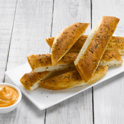 Creamy Garlic Bread Stick