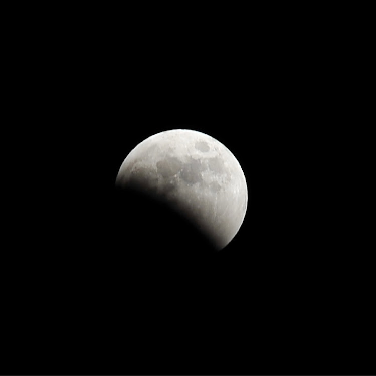 コペンのコペンl880k・ハリアー・天体観測・皆既月食・スーパームーンに関するカスタム事例の投稿画像4枚目