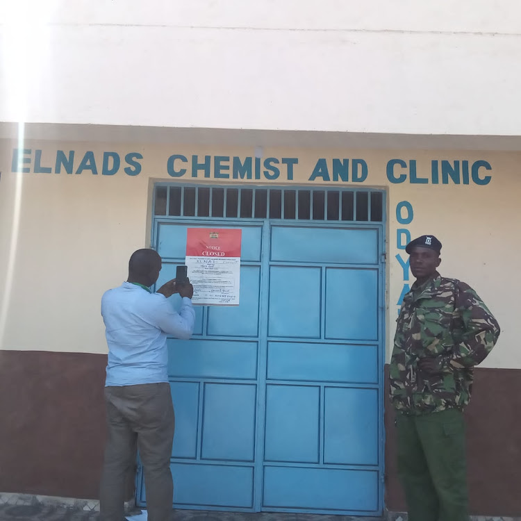 Officials from the Pharmacy and Poisons Board in an ongoing joint crackdown with the National Police Service on illegal pharmacy outlets in Nyanza and North Rift regions