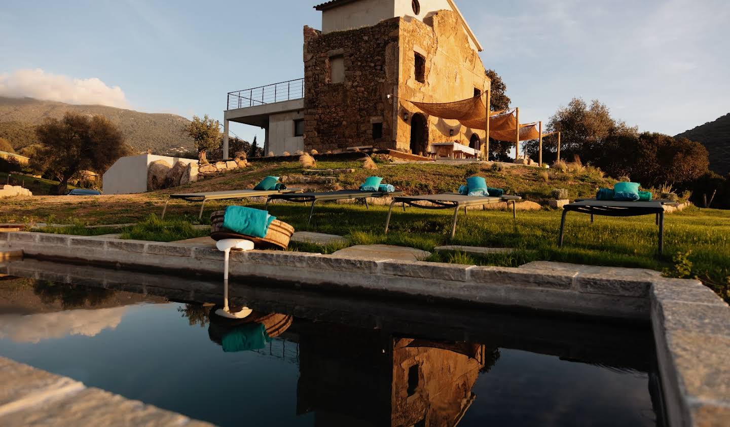 Propriété avec piscine et jardin Fozzano