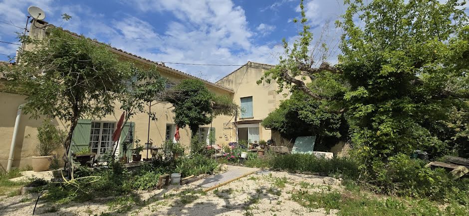 Vente maison 5 pièces 184 m² à L'Isle-sur-la-Sorgue (84800), 470 000 €