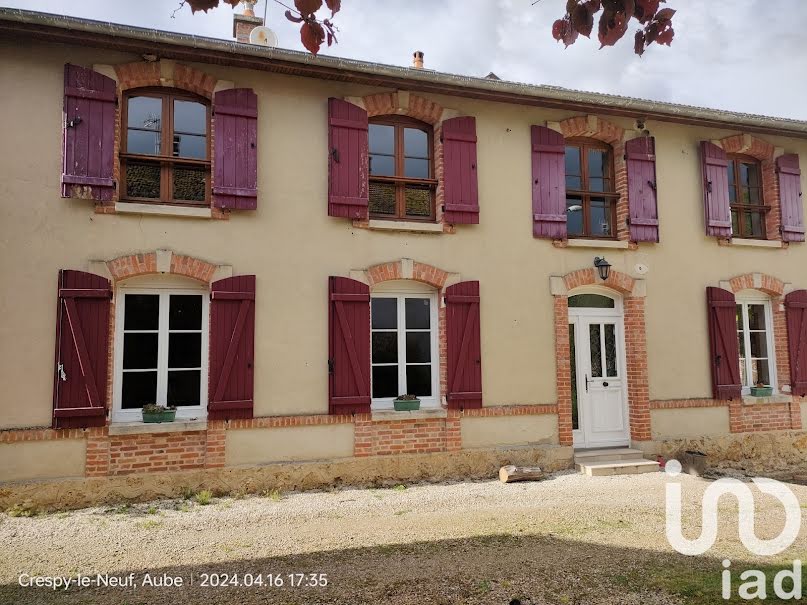 Vente maison 5 pièces 130 m² à Crespy-le-Neuf (10500), 147 000 €