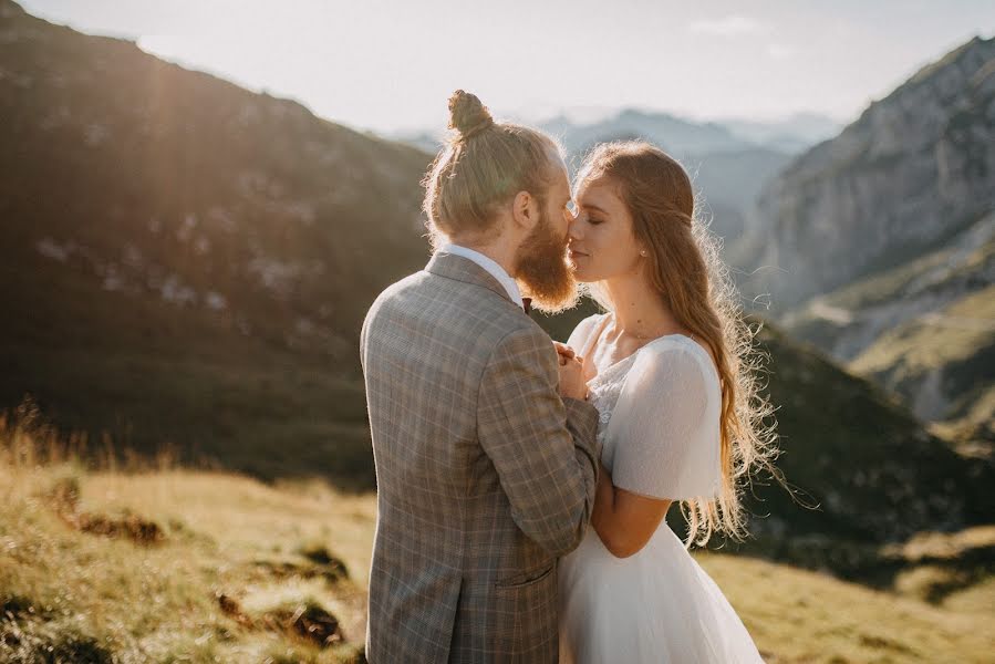 Bröllopsfotograf Jakub Hasák (jakubhasak). Foto av 26 september 2020