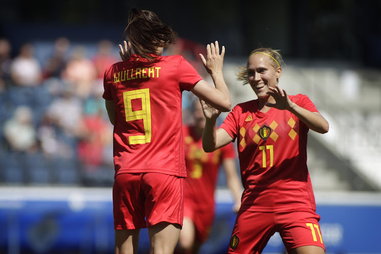 Janice Cayman va rejoindre Aline Zeler, Jan Vertonghen, Eden Hazard et Axel Witsel dans l'histoire du foot belge