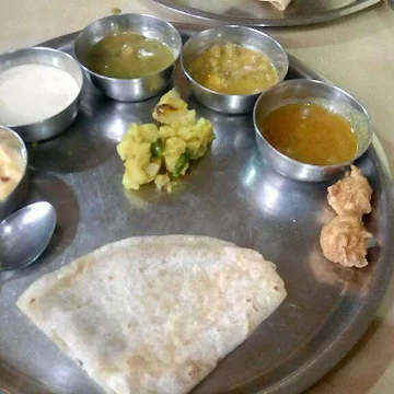 Siddhivinayak Dining Hall photo 