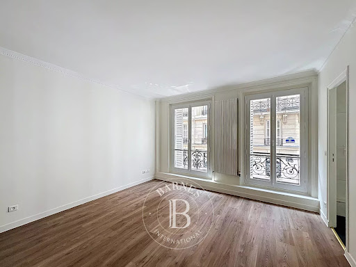 Apartment 5