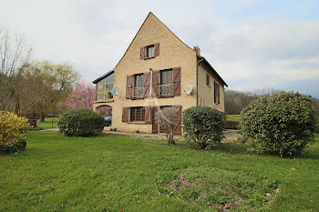 maison à Puy-l'Evêque (46)