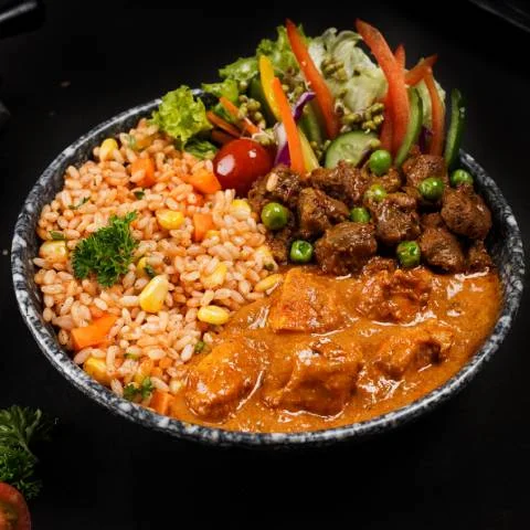 Butter Chicken & Red Rice Meal (Protein - 35g)