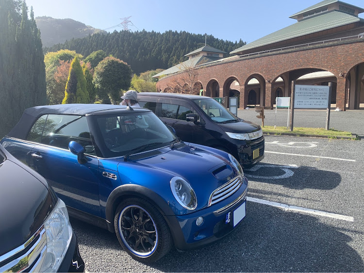ミニ コンバーチブルの碓氷峠来訪！！・デイライト装着決行！！・色々部品調達＆取り付け決行！！・ウインドディフレクター試用決行！！に関するカスタム事例の投稿画像9枚目