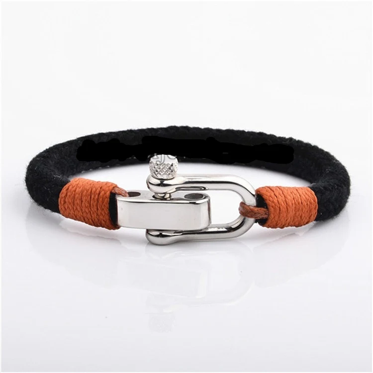 Pulseira de corda de algodão com fivela extensora em U de aço inoxidável. Conforto e estilo duradouros, ajuste fácil e visual moderno para todas as ocasiões.