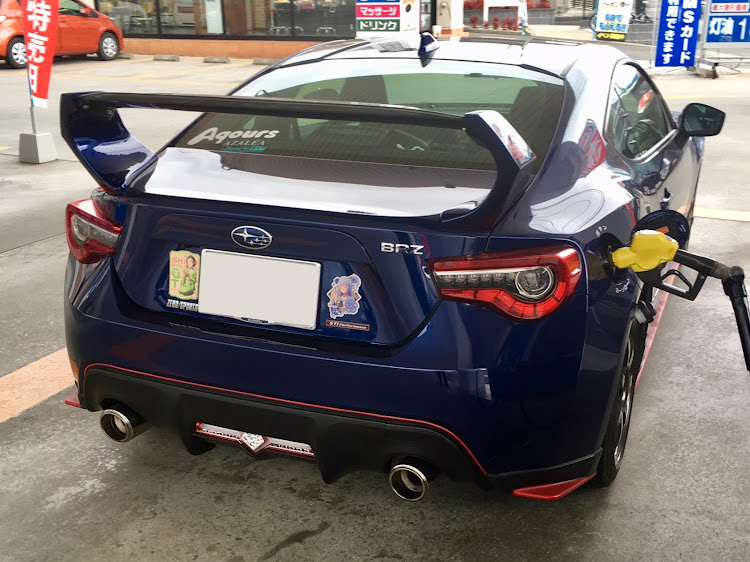 BRZのスバル・ドライブ・立駐・立体駐車場・給油に関するカスタム事例の投稿画像3枚目