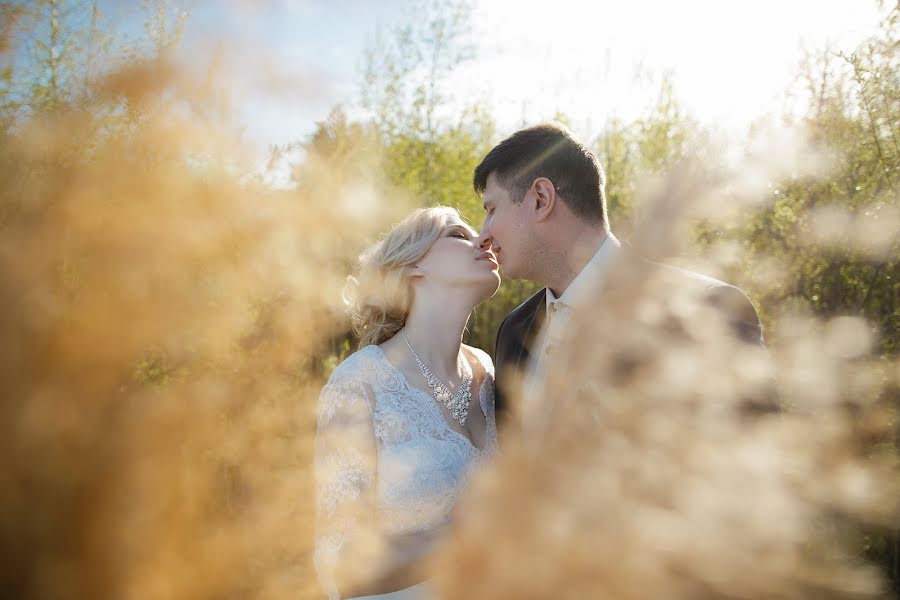 Fotografo di matrimoni Evgeniy Flur (fluoriscent). Foto del 30 maggio 2017