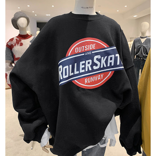 Title 4, Printed solid color sweatshirt for everyday com...