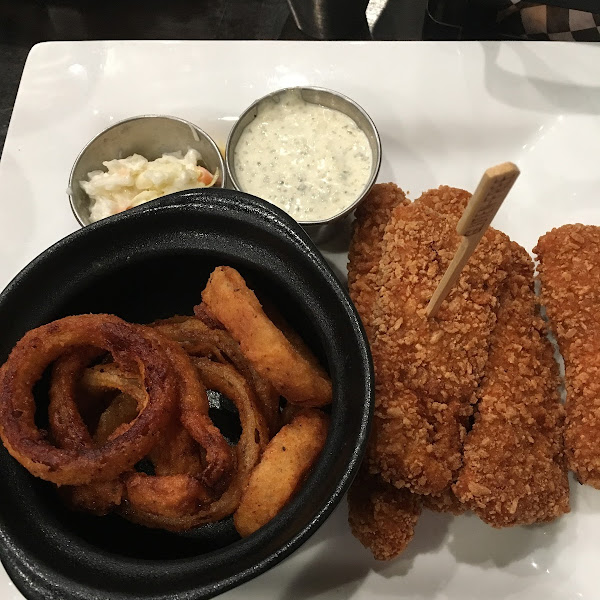 Gluten-Free Onion Rings at The Corner Pub & Grill