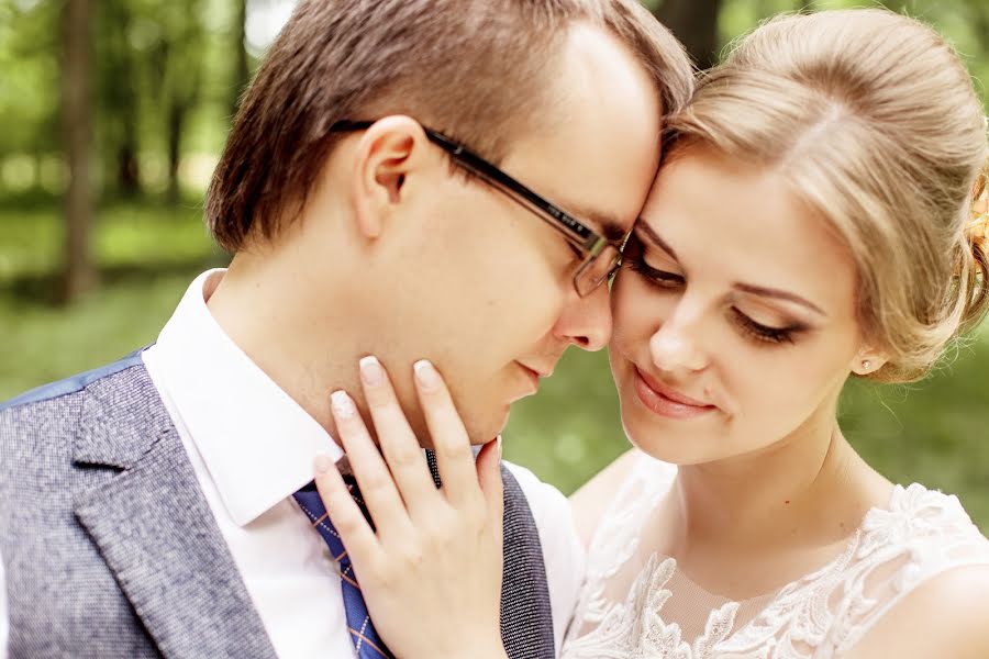 Fotógrafo de casamento Olga Misnik (mrsmisnik). Foto de 10 de outubro 2016