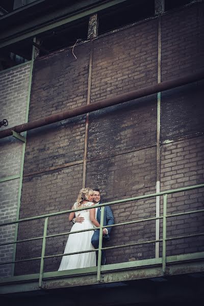 Fotógrafo de bodas Chris Lührmann (studio152). Foto del 26 de noviembre 2019