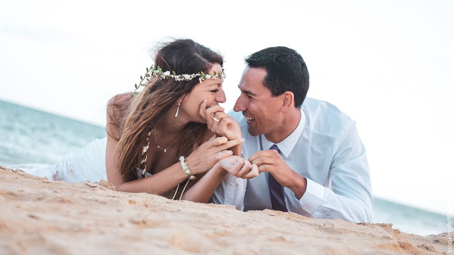 Nhiếp ảnh gia ảnh cưới Michael Hassan (bookingfoto). Ảnh của 4 tháng 10 2019