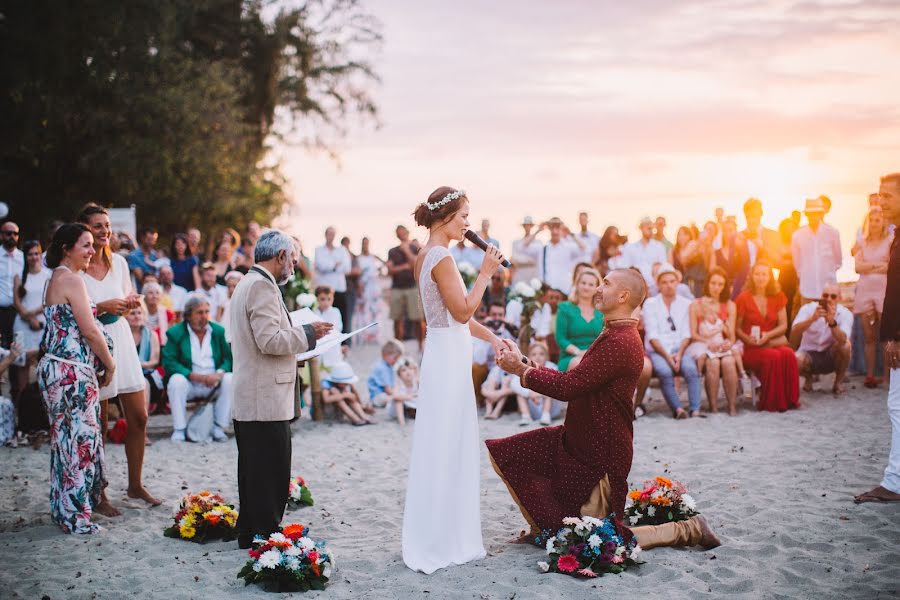 Fotografo di matrimoni Claire Saucaz (saucaz). Foto del 3 gennaio 2020