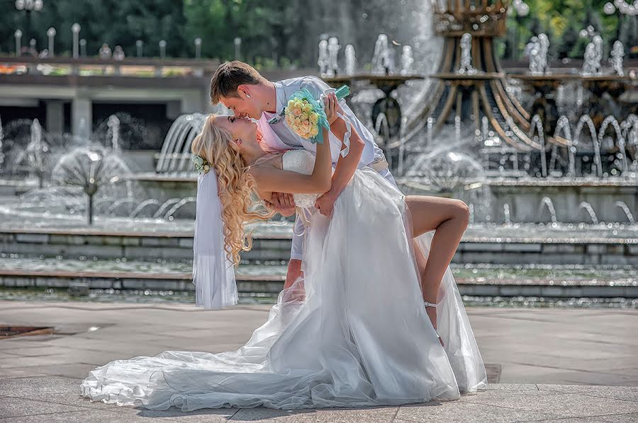 Wedding photographer Vladimir Amangaliev (pavv). Photo of 20 August 2016