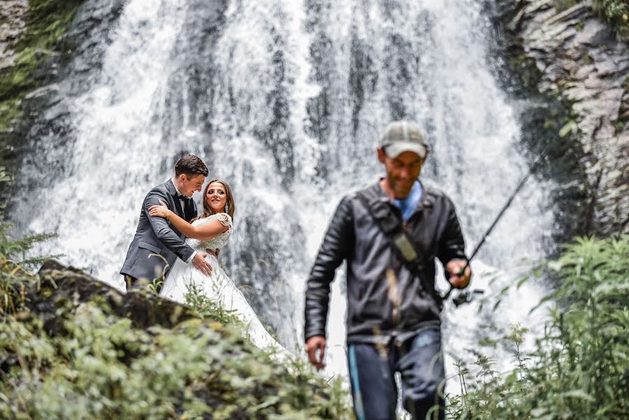 Fotograful de nuntă Flaviu Almasan (flaviualmasan). Fotografia din 6 septembrie 2019