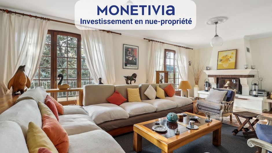 Vente maison 7 pièces 214 m² à Cuers (83390), 425 000 €