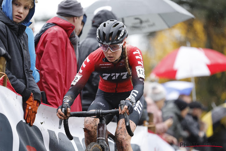 Aniek van Alphen hoopt na haar zege in Boom op een WK-selectie: "Het zal tussen Manon Bakker en mij gaan"