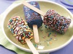 Marshmallow Pops Recipe was pinched from <a href="http://www.tasteofhome.com/Recipes/Marshmallow-Pops" target="_blank">www.tasteofhome.com.</a>