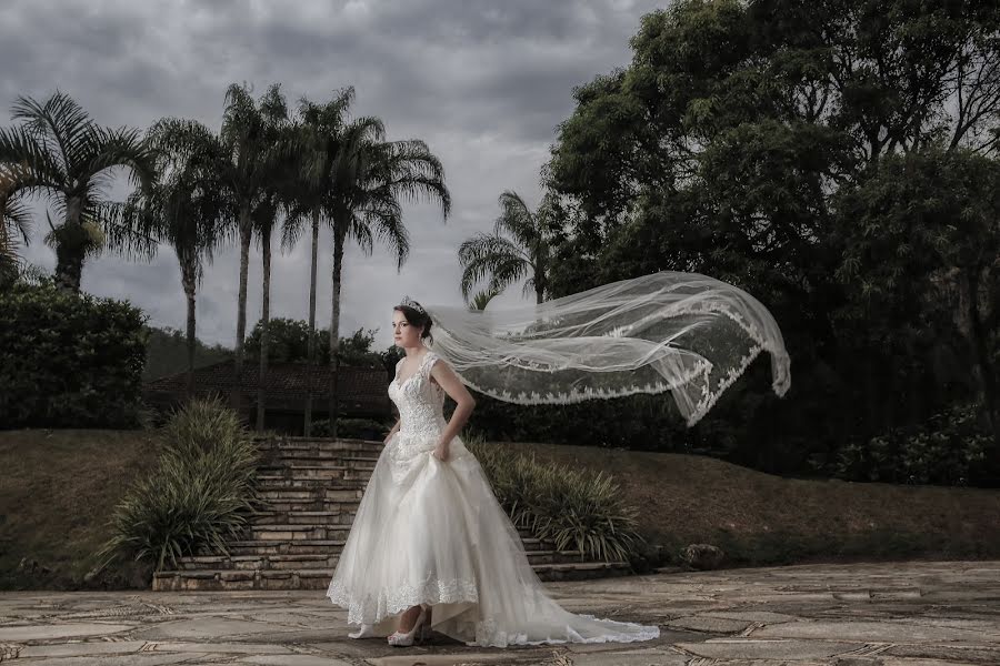 Fotógrafo de casamento Marcos Marcondes (marcondesfotogr). Foto de 23 de outubro 2017