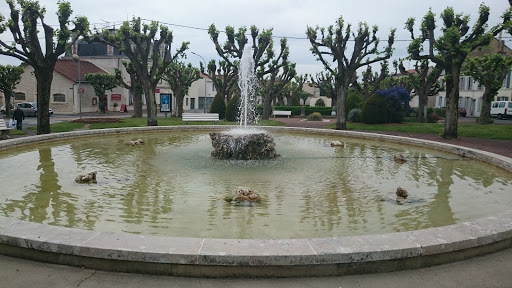 Fontaine De St Jean