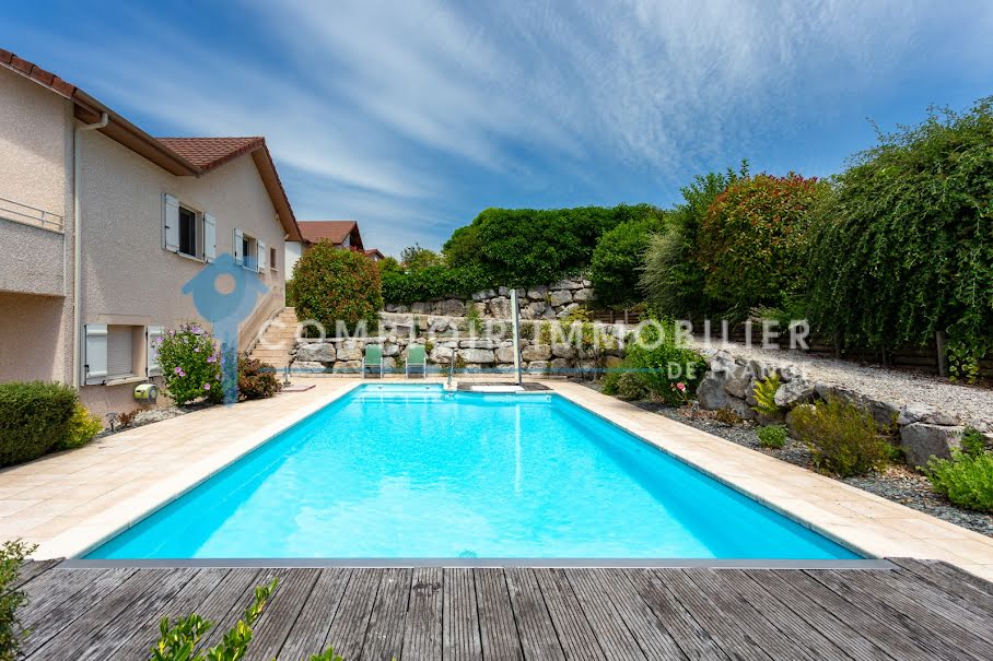 Vente villa 7 pièces 176 m² à Montferrat (38620), 479 000 €