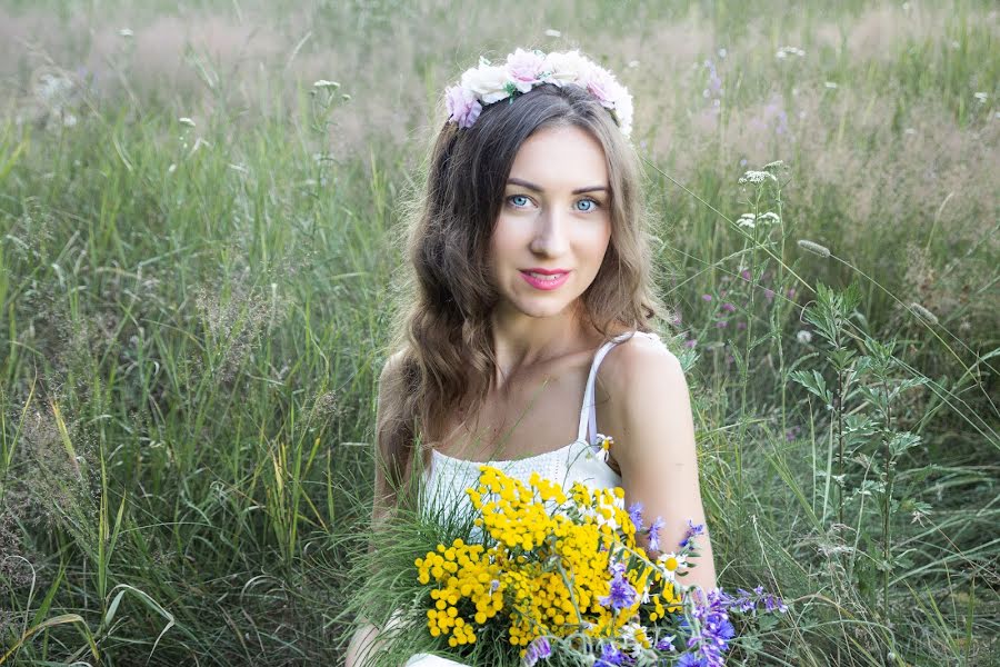 Fotógrafo de bodas Oleg Larchenko (larik908). Foto del 30 de agosto 2020