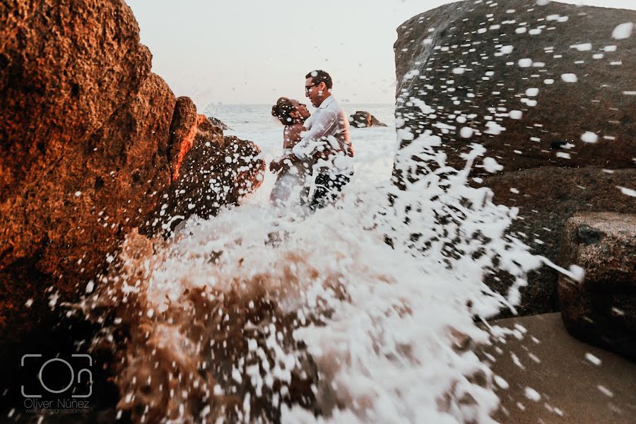 結婚式の写真家Oliver Núñez (olivernunez)。2018 3月6日の写真