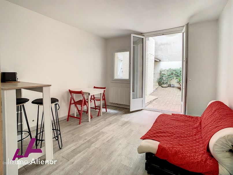 Vente appartement 2 pièces 30.54 m² à Bordeaux (33000), 183 000 €