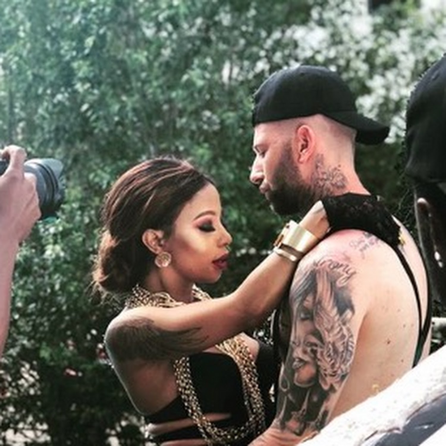 Kheli Khumalo Sex Porn - Kelly Khumalo on haters claiming Chad Da Don will die for working with her:  Voetsek