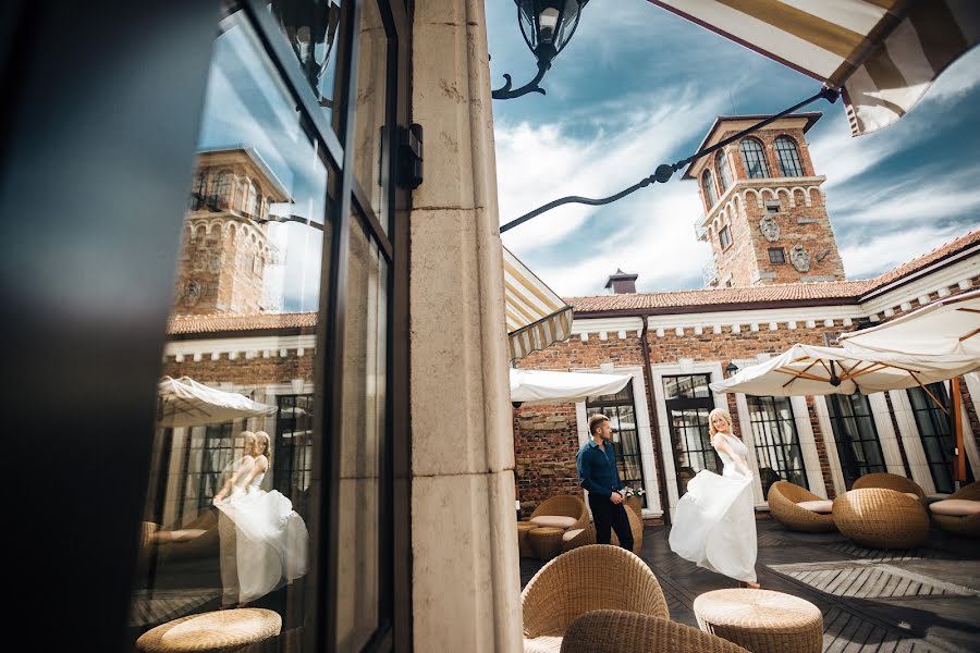 Fotógrafo de casamento Sergey Vasilchenko (luckyman). Foto de 7 de abril 2016