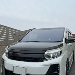 ノア ZRR80W