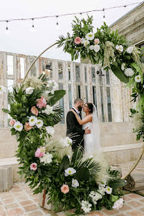 Fotógrafo de casamento Lika Gabunia (likagabunia). Foto de 27 de setembro 2022