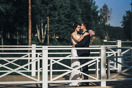 Fotografo di matrimoni Denis Manov (denismanov). Foto del 8 ottobre 2018