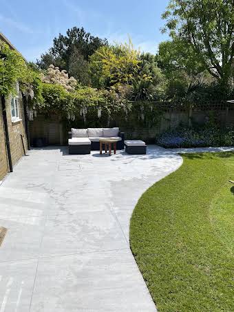 Aldwick patio using city ceramics m2 tiles album cover