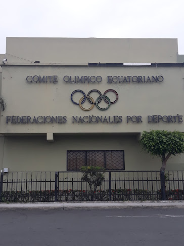 Opiniones de Federación Ecuatoriana De Tiro Deportivo en Guayaquil - Gimnasio