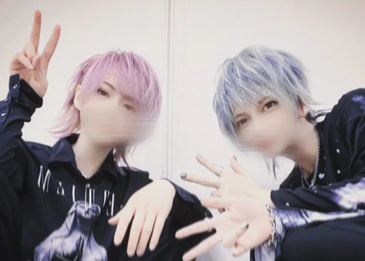 「discordやってる人いたら繋がってほしいです𖦹‎ࡇ𖦹‎」のメインビジュアル
