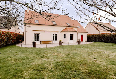 Maison avec terrasse 1